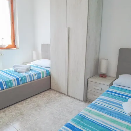 Budget Beds Apartment *
