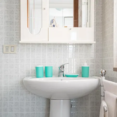 Budget Beds * 알게로